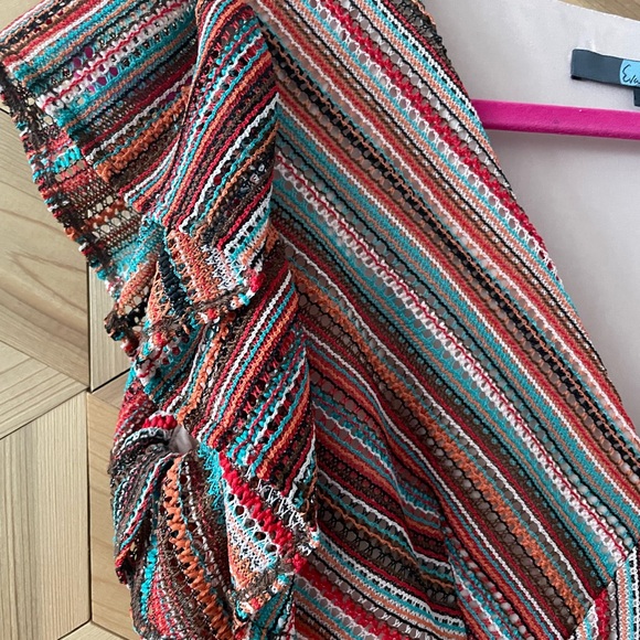 Eva Franco multi-colored dress with fluttered sleeves and hem - Picture 6 of 7